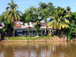  Ban Narai River Guesthouse  Чанг Фуак 